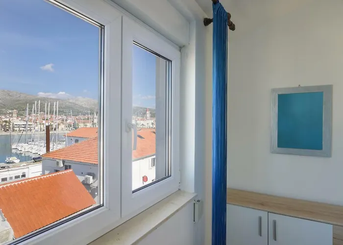 Mirjana Apartman Trogir