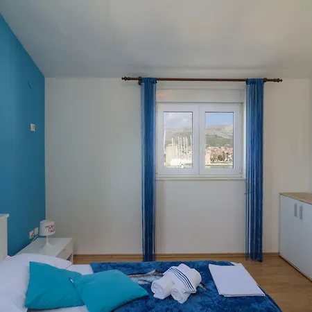 Mirjana Apartamento *