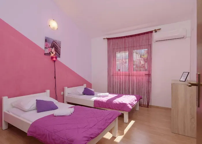 Mirjana Apartament Trogir